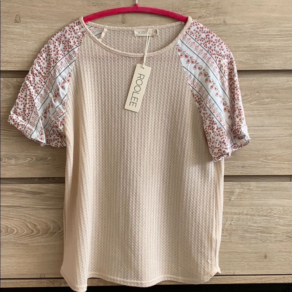 roolee top with tags - Picture 2 of 2